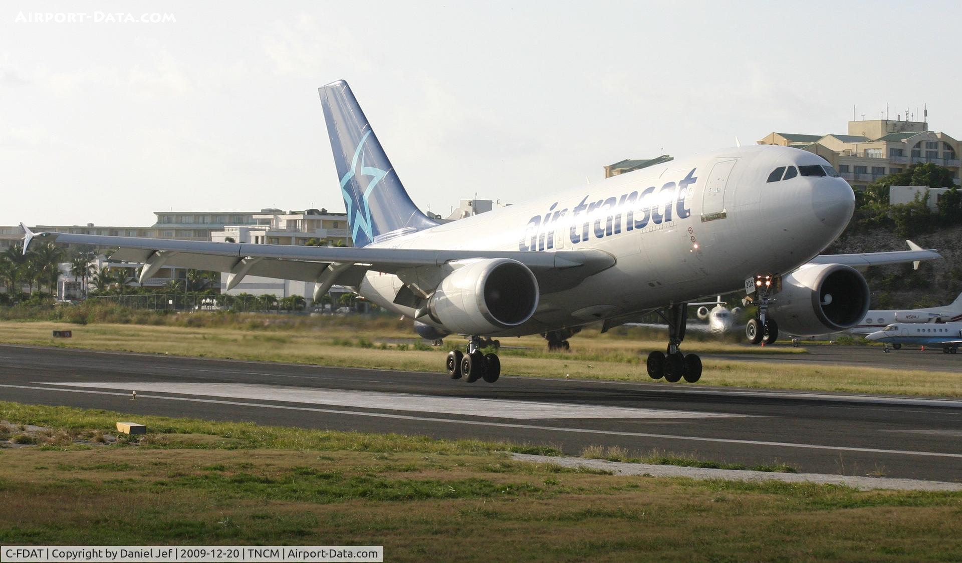 C-FDAT, 1992 Airbus A310-308 C/N 658, Air transat A310 landing  at tncm