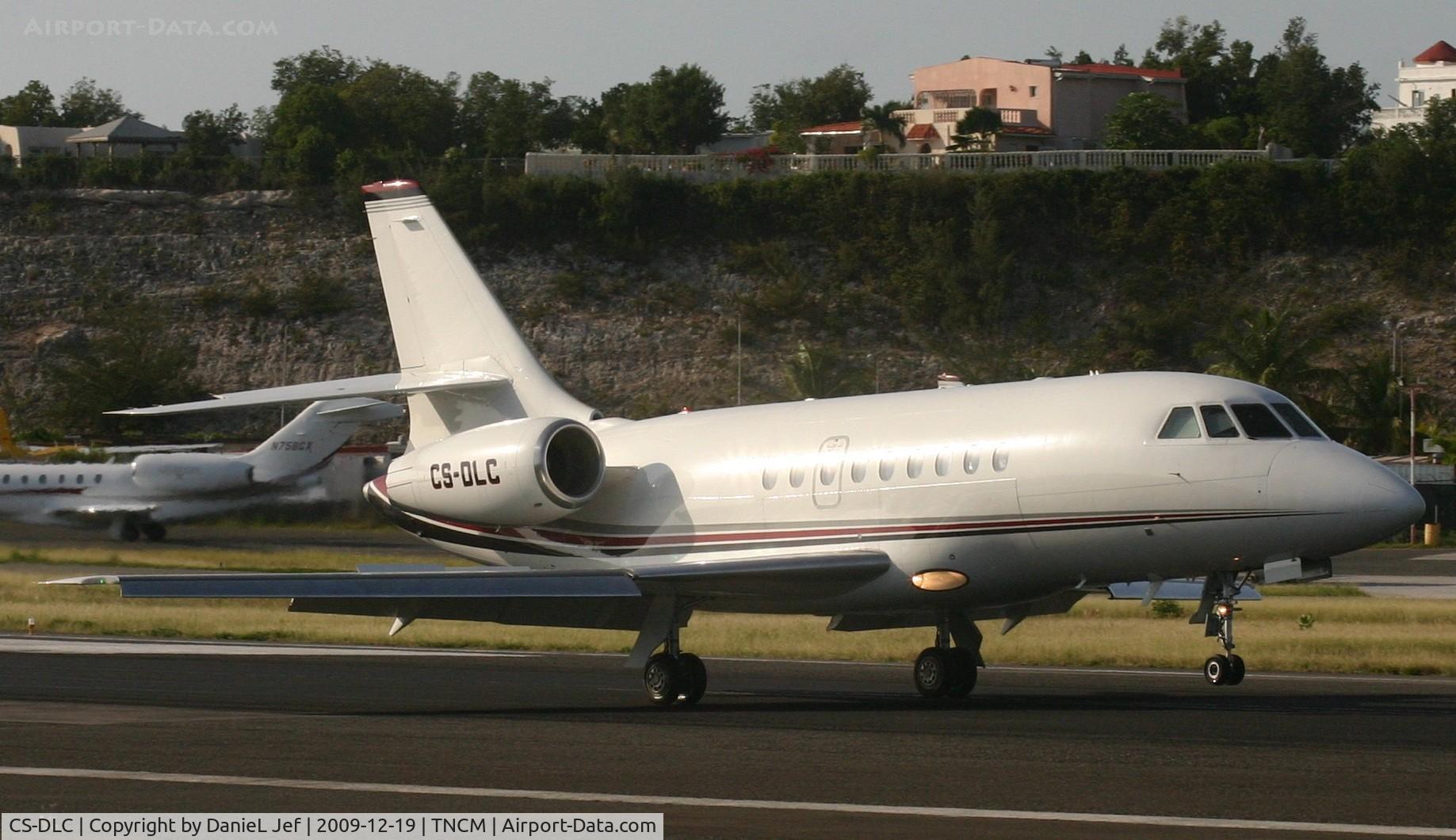 CS-DLC, 2006 Dassault Falcon 2000EX C/N 98, CS-DLC landing at TNCM