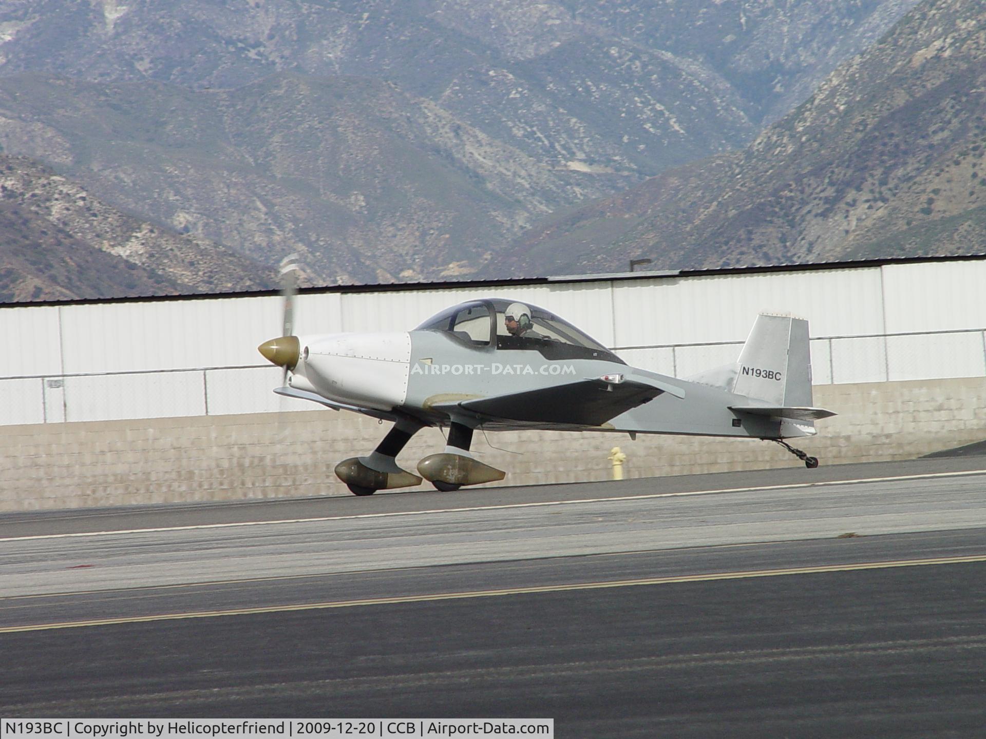 N193BC, 2007 Bushby Mustang II C/N M-II 193, Rolling west for take off from runway 24