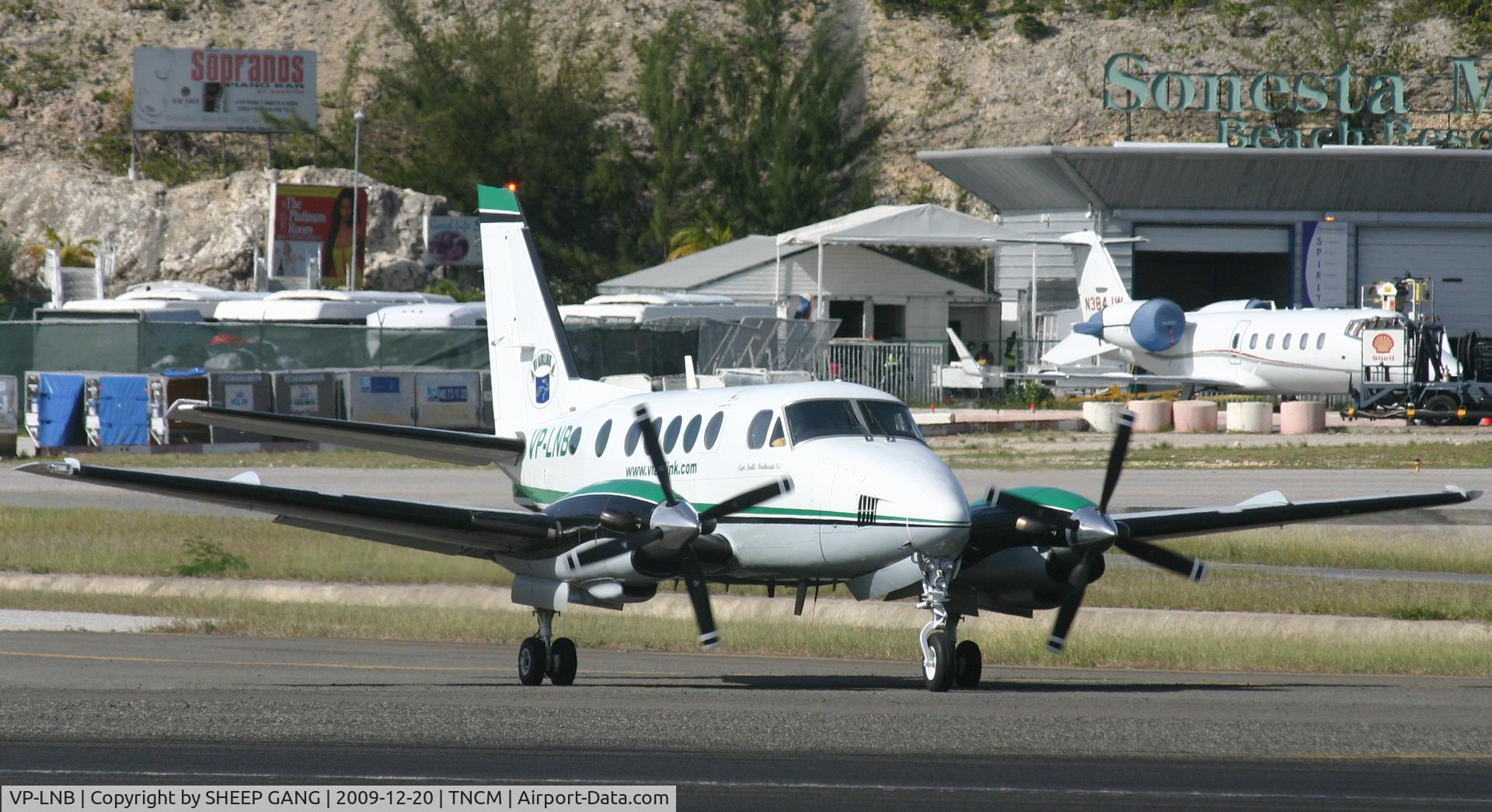 VP-LNB, 1973 Beechcraft A100 King Air C/N B-166, VP-LNB departing TNCM on runway 10