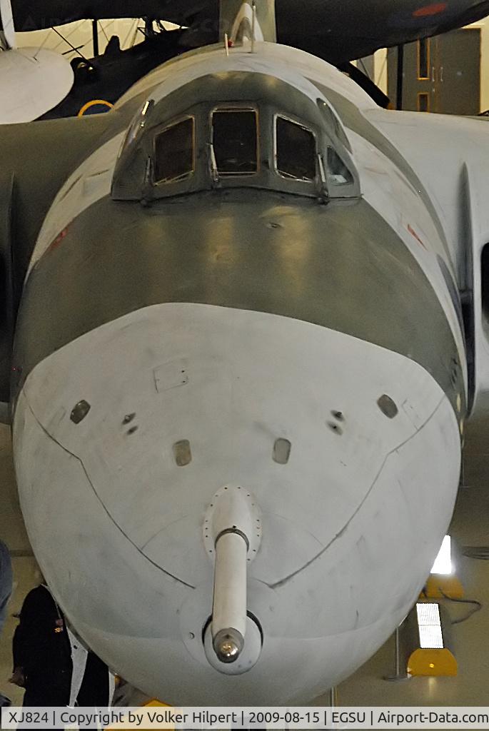 XJ824, 1961 Avro Vulcan B.2A C/N Set 24, at Duxford