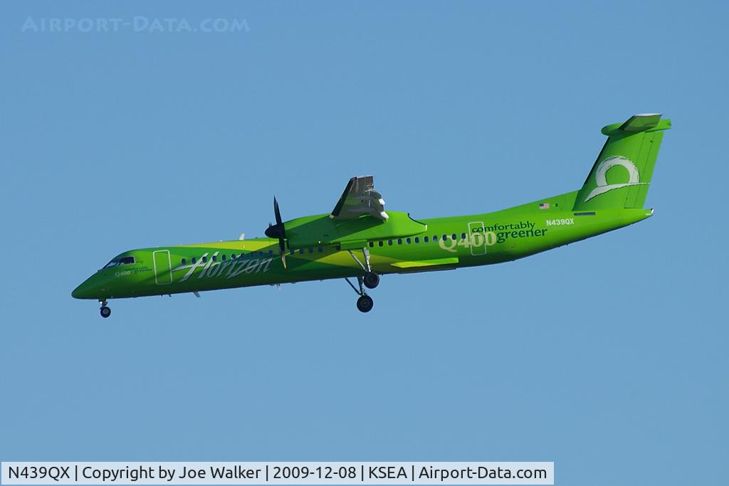 N439QX, 2009 De Havilland Canada DHC-8-402 Dash 8 C/N 4246, Horizon Air Q400 seen in a 