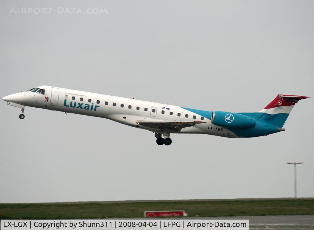 LX-LGX, 1999 Embraer EMB-145LU (ERJ-145LU) C/N 145147, Taking off