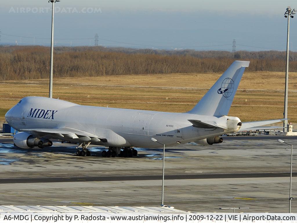 A6-MDG, 1991 Boeing 747-228F C/N 25266, One of the last 747-200 built - note that there are no windows on the left side of the upper deck!