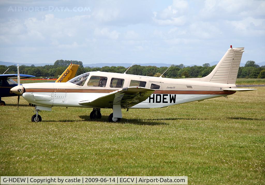 G-HDEW, 1989 Piper PA-32R-301 Saratoga SP C/N 3213026, seen @ Sleap