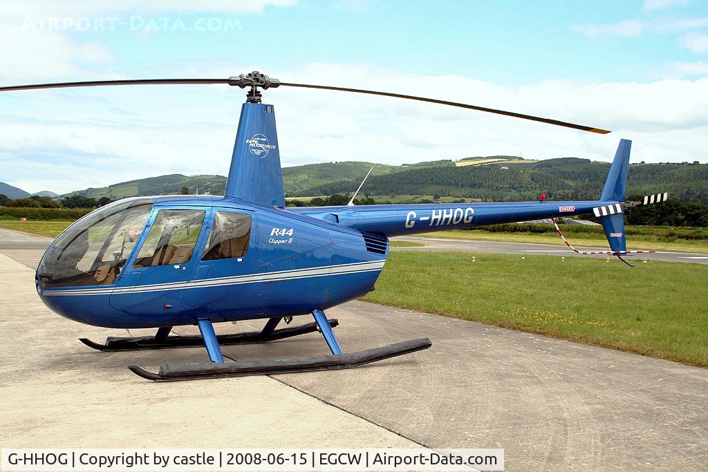 G-HHOG, 2004 Robinson R44 Clipper II C/N 10584, seen @ Welshpool