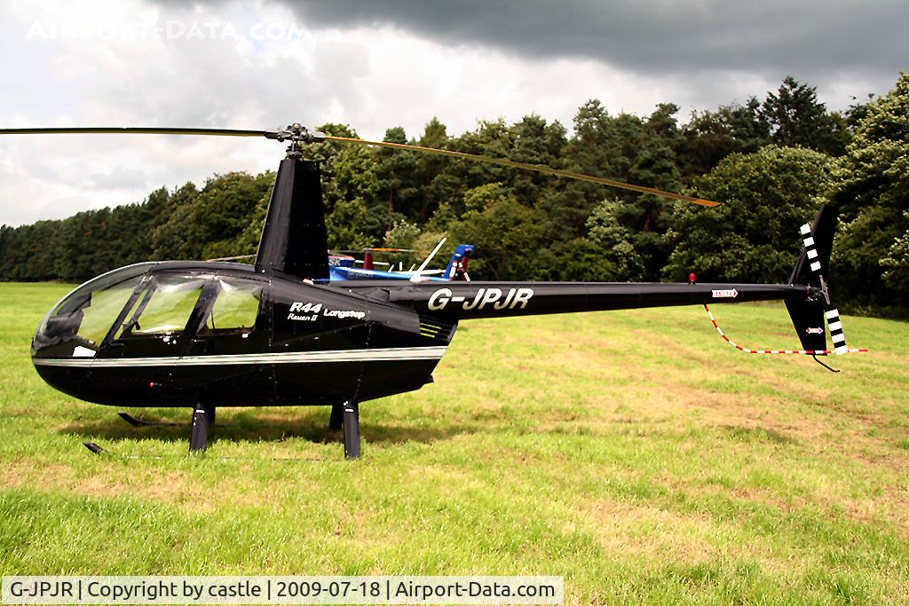 G-JPJR, 2006 Robinson R44 II C/N 11198, seen @ Cholmondeley