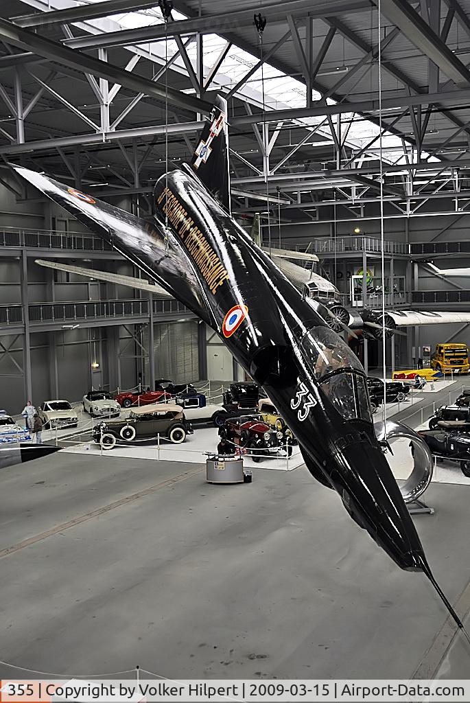 355, Dassault Mirage IIIRD C/N 355, Mirage IIIR at Speyer