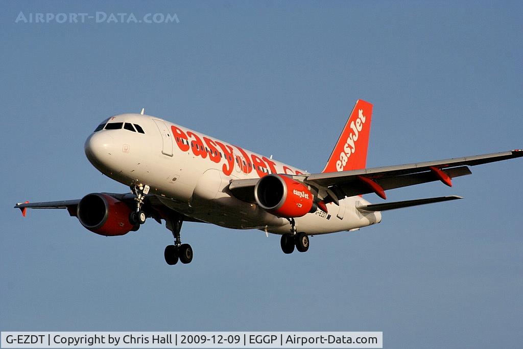 G-EZDT, 2008 Airbus A319-111 C/N 3720, Easyjet