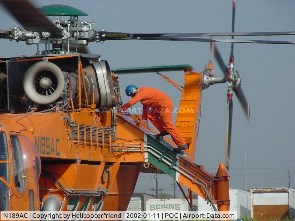 N189AC, 1997 Erickson S64E Skycrane C/N 641001, Crawling down after checking for oil leaks