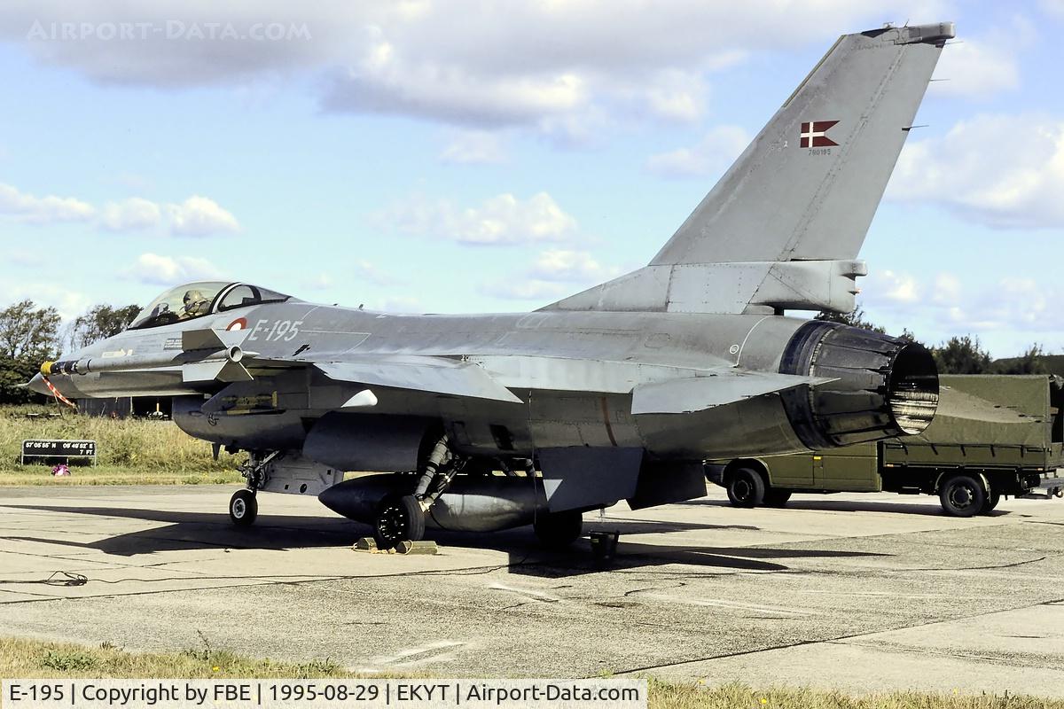 E-195, SABCA F-16AM Fighting Falcon C/N 6F-22, 78-0195, as it appeared in 1995 yet not modified