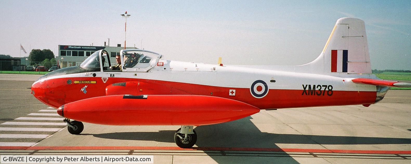 G-BWZE, 1960 Hunting P-84 Jet Provost T.3A C/N PAC/W/6605, Short before my flight as a pasenger