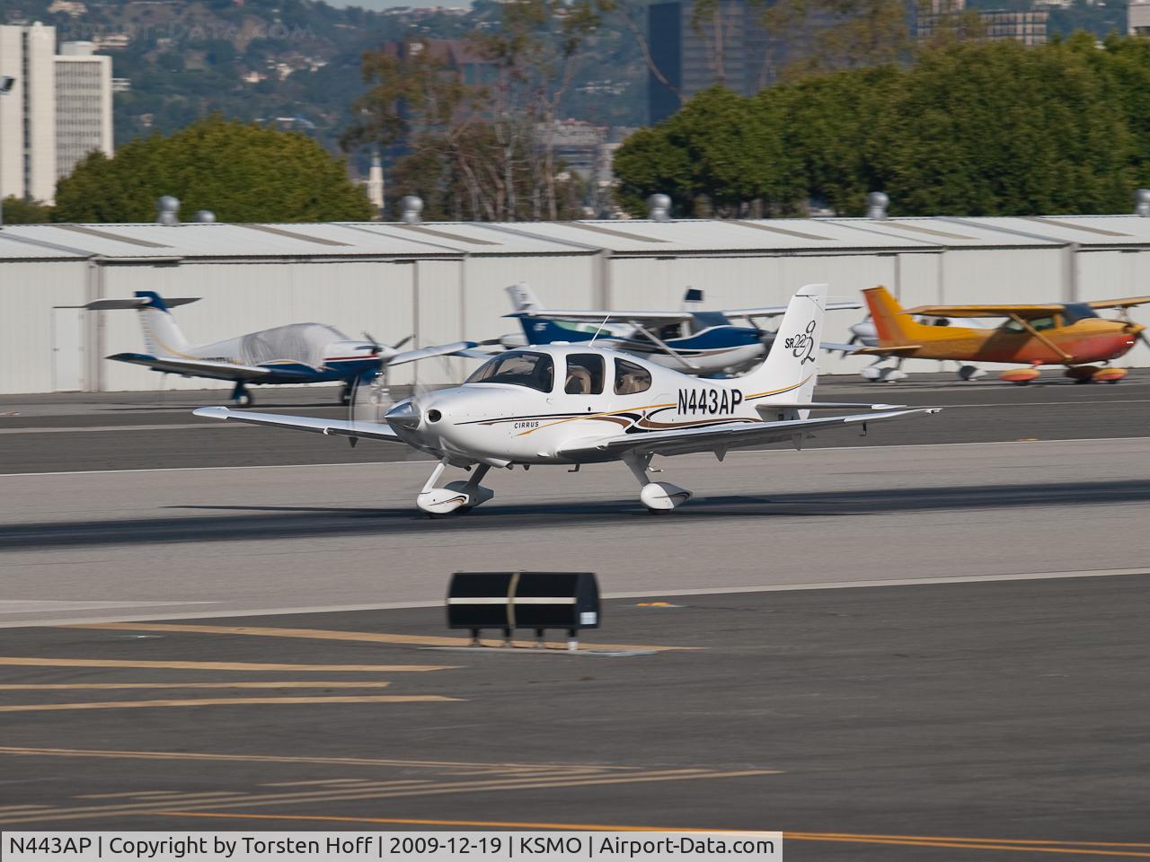 N443AP, 2004 Cirrus SR22 G2 C/N 1094, N443AP departing from RWY 21