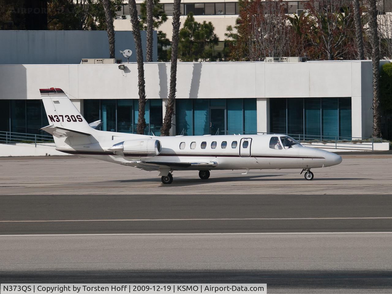 N373QS, 1996 Cessna 560 Citation Ultra C/N 560-0373, N373QS taxiing