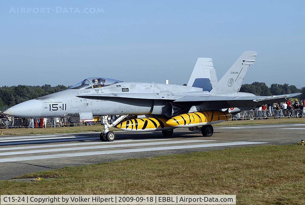 C15-24, McDonnell Douglas EF-18A Hornet C/N 0583/A490, Tiger Meet