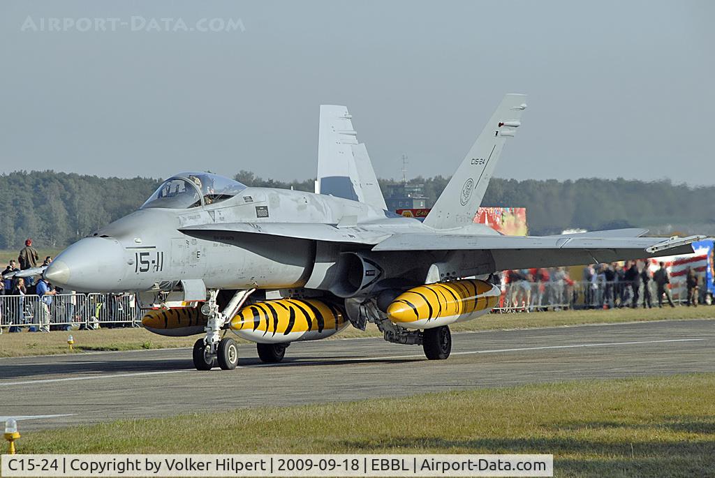 C15-24, McDonnell Douglas EF-18A Hornet C/N 0583/A490, Tiger Meet