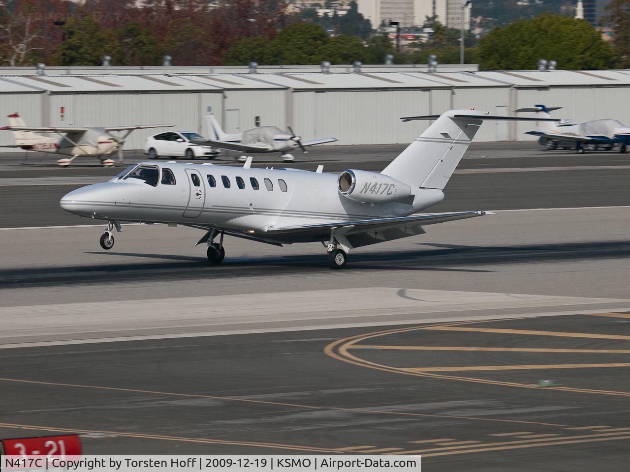 N417C, 2005 Cessna 525B CitationJet CJ3 C/N 525B0006, N417C arriving on RWY 21