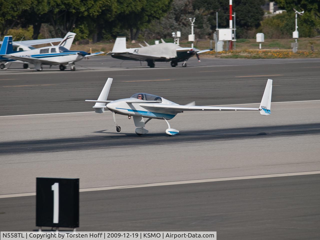 N558TL, 1989 Rutan Long-EZ C/N 1838L, N558TL arriving on RWY 21