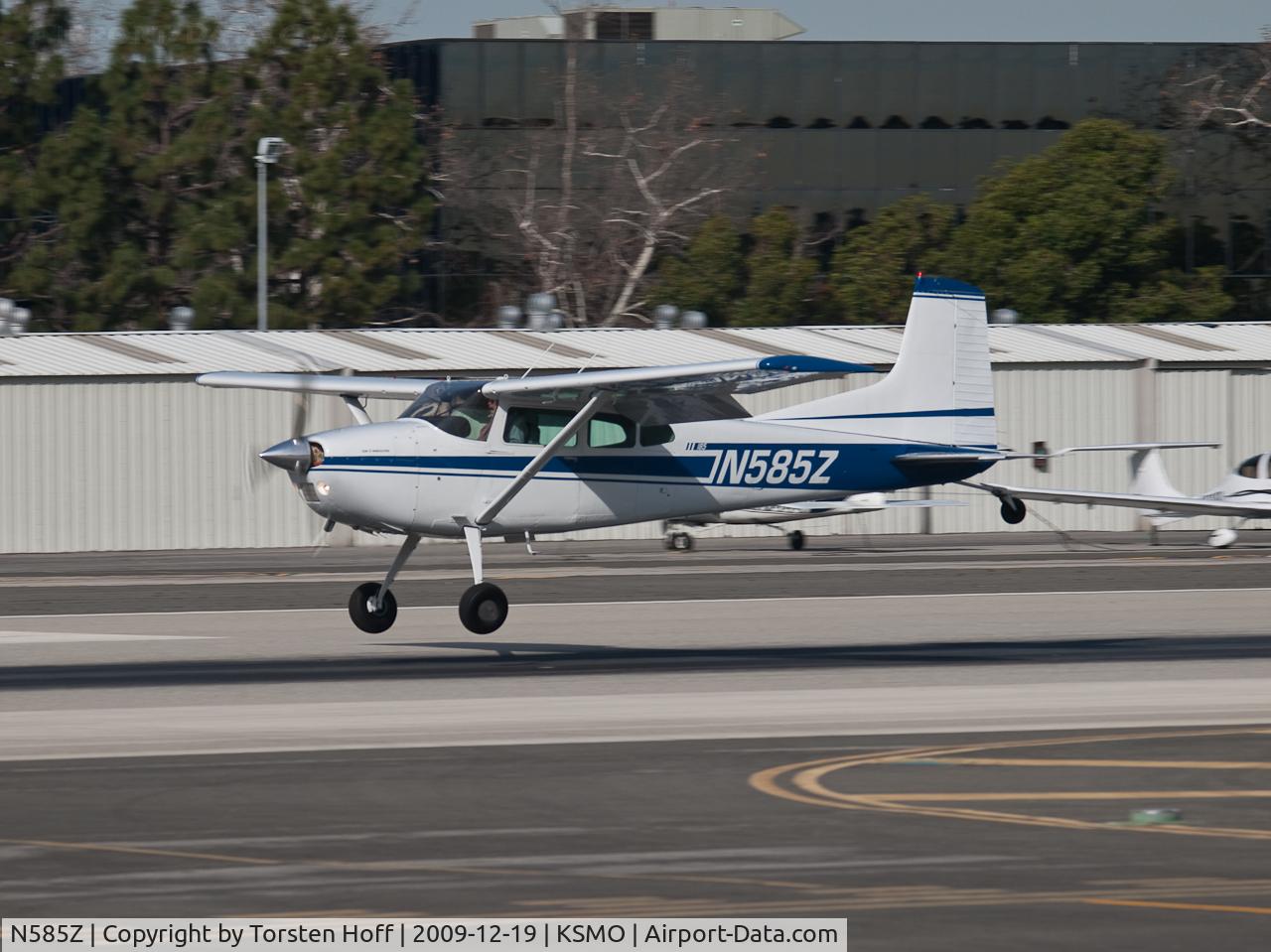 N585Z, 1977 Cessna A185F Skywagon 185 C/N 18503266, N585Z arriving on RWY 21