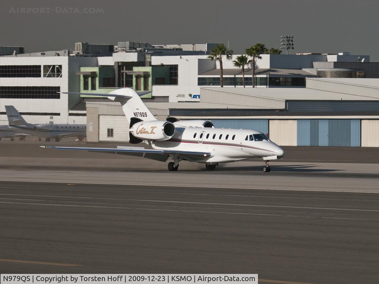 N979QS, 1999 Cessna 750 Citation X Citation X C/N 750-0079, N979QS arriving on RWY 03