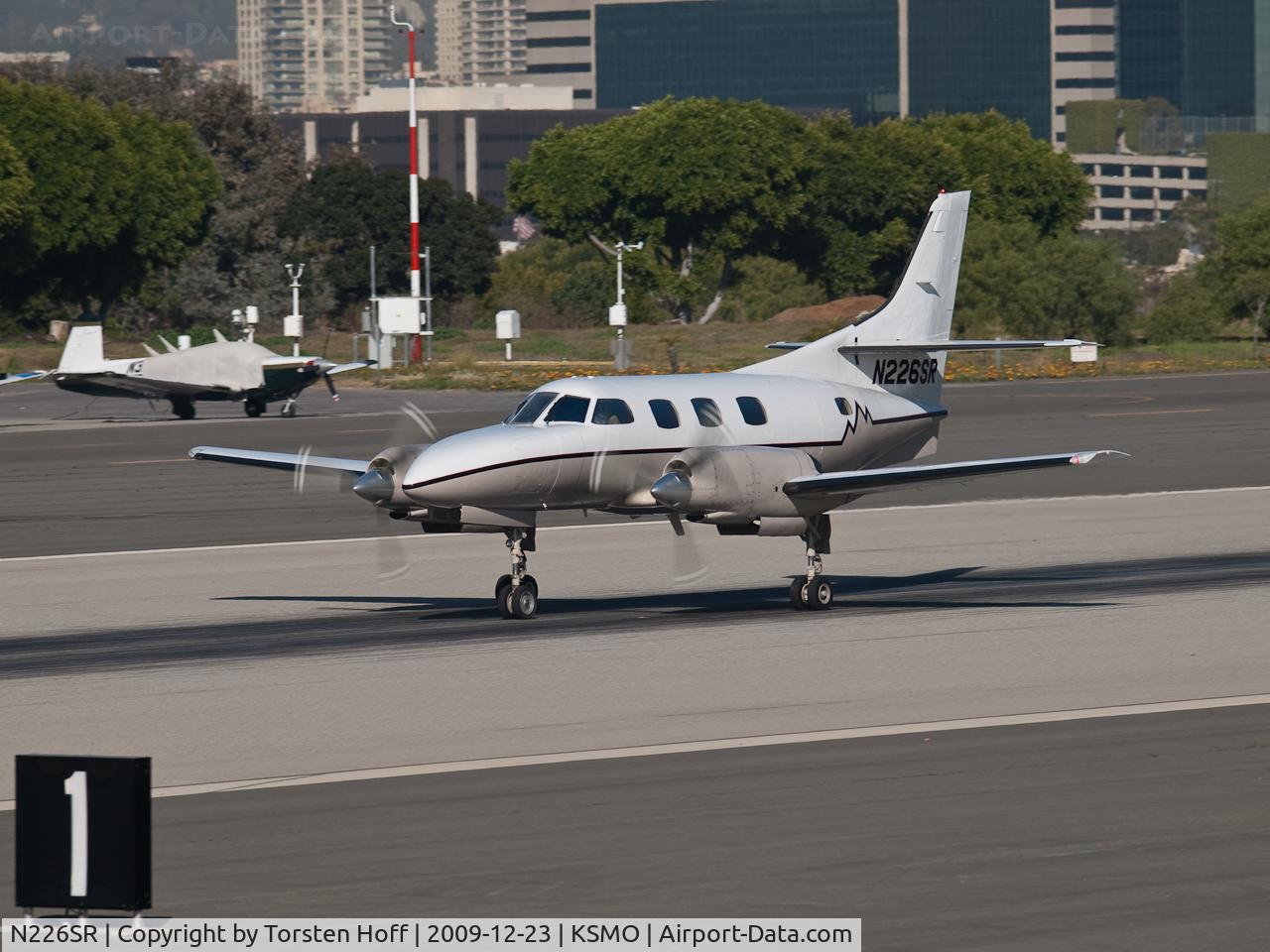 N226SR, 1976 Swearingen SA-226T Merlin IIIA C/N T-270, N226SR departing from RWY 21