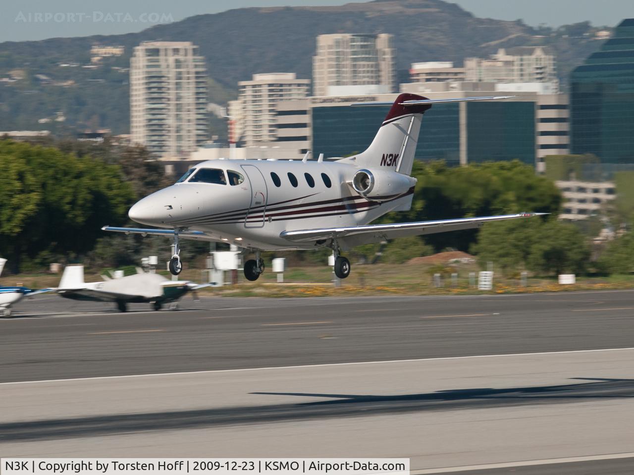 N3K, 2007 Hawker Beechcraft Corp 390 C/N RB-218, N3K arriving on RWY 21