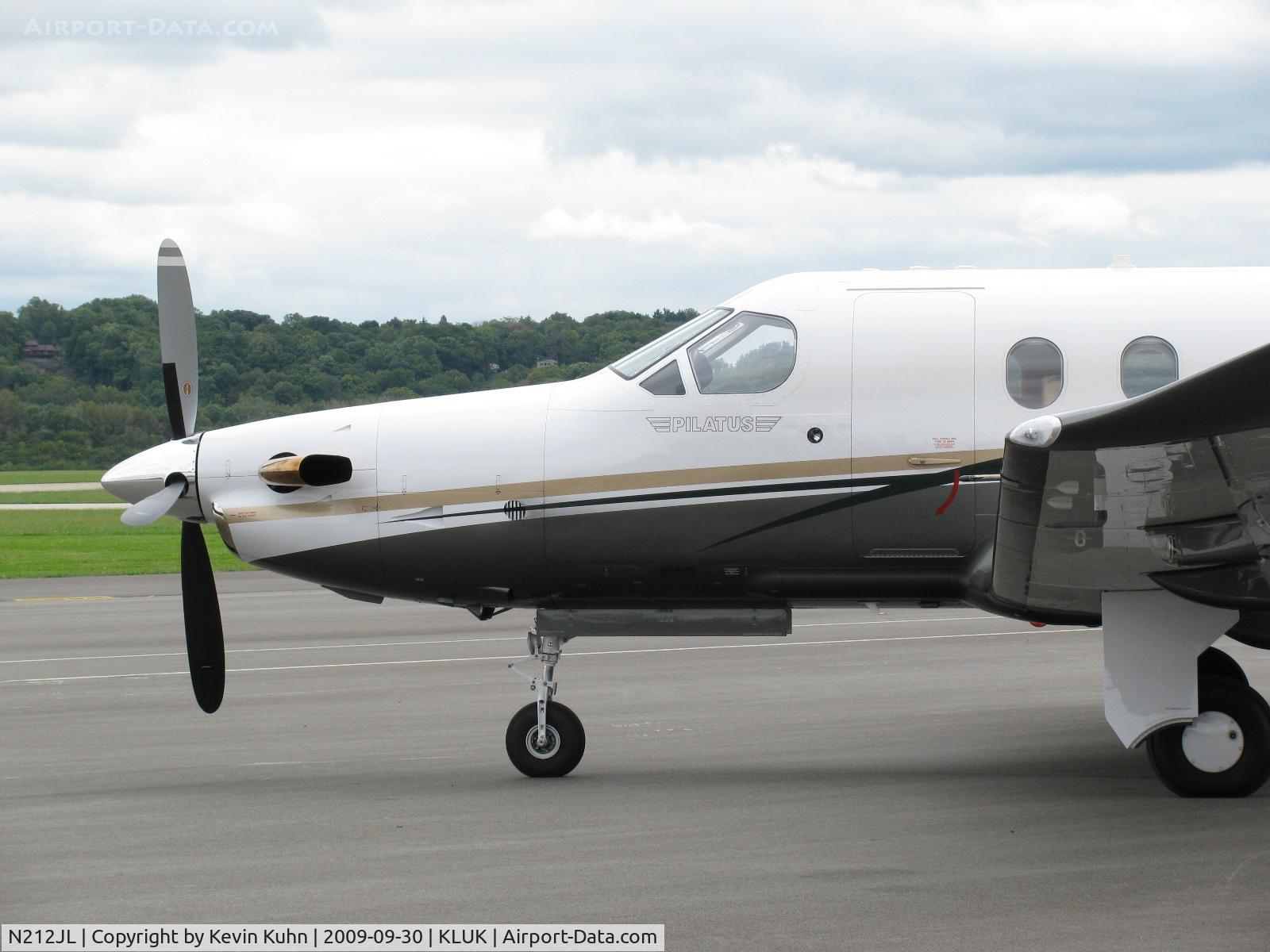 N212JL, 2009 Pilatus PC-12/47E C/N 1119, Nose view