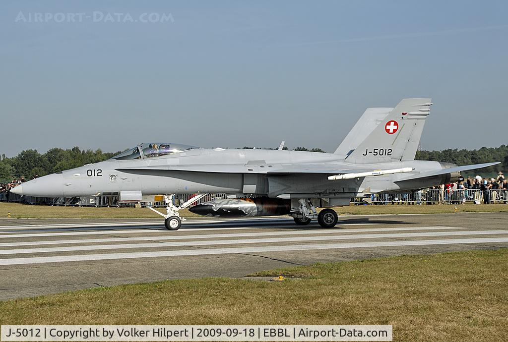 J-5012, McDonnell Douglas F/A-18C Hornet C/N 1352/SFC012, Tiger Meet