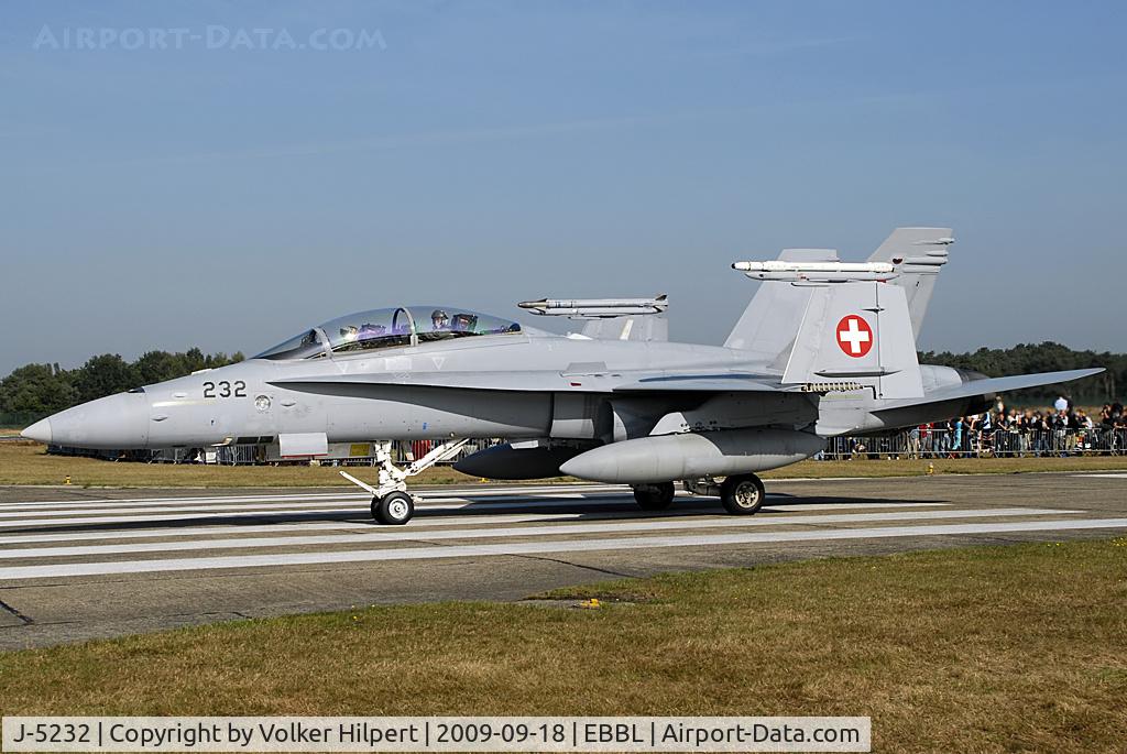 J-5232, 1996 McDonnell Douglas F/A-18D Hornet C/N 1308, Tiger Meet