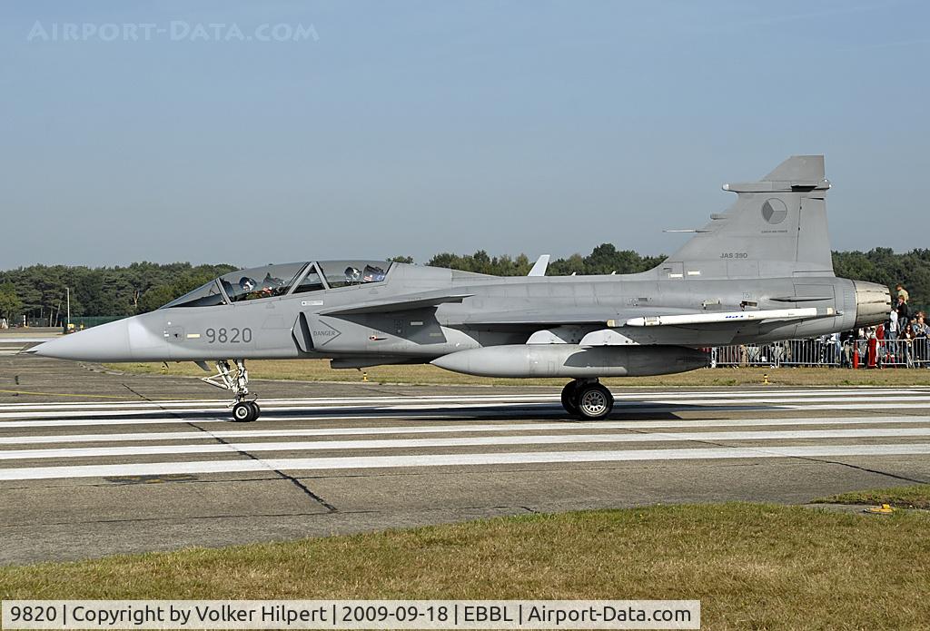 9820, 2005 Saab JAS-39D Gripen C/N 39820, Tiger Meet