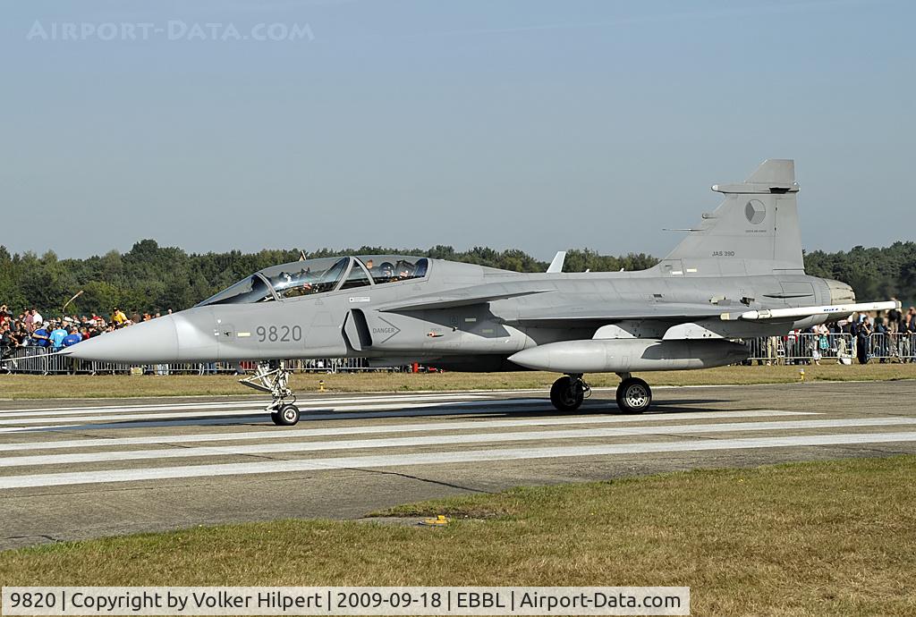 9820, 2005 Saab JAS-39D Gripen C/N 39820, Tiger Meet