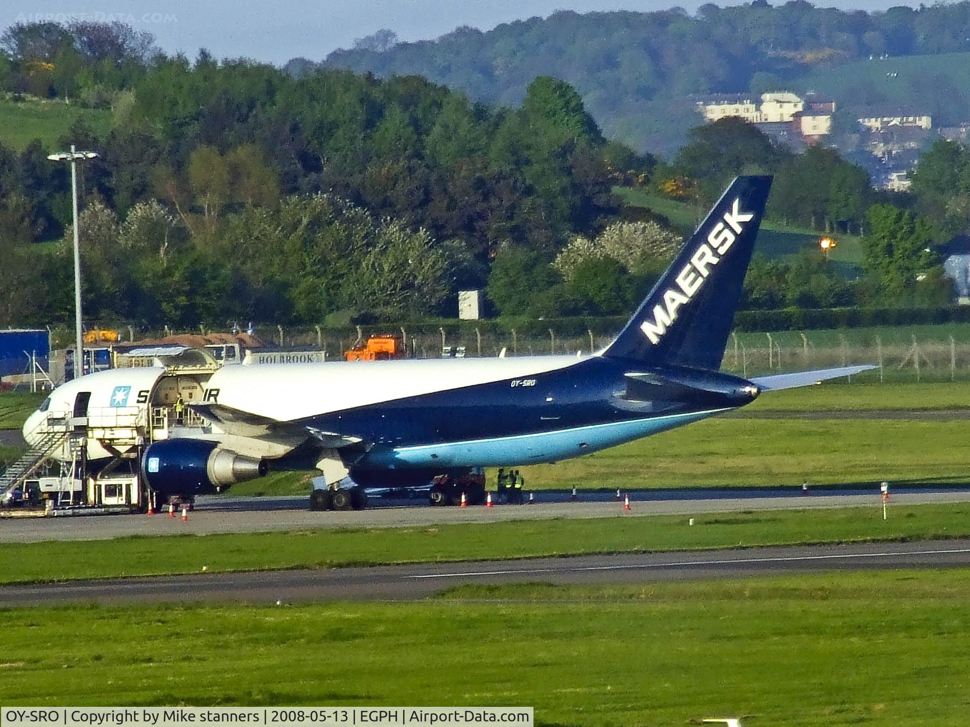 OY-SRO, 1994 Boeing 767-25E(BDSF) C/N 27194, Mearsk/Starair B767 On the freight ramp at EDI