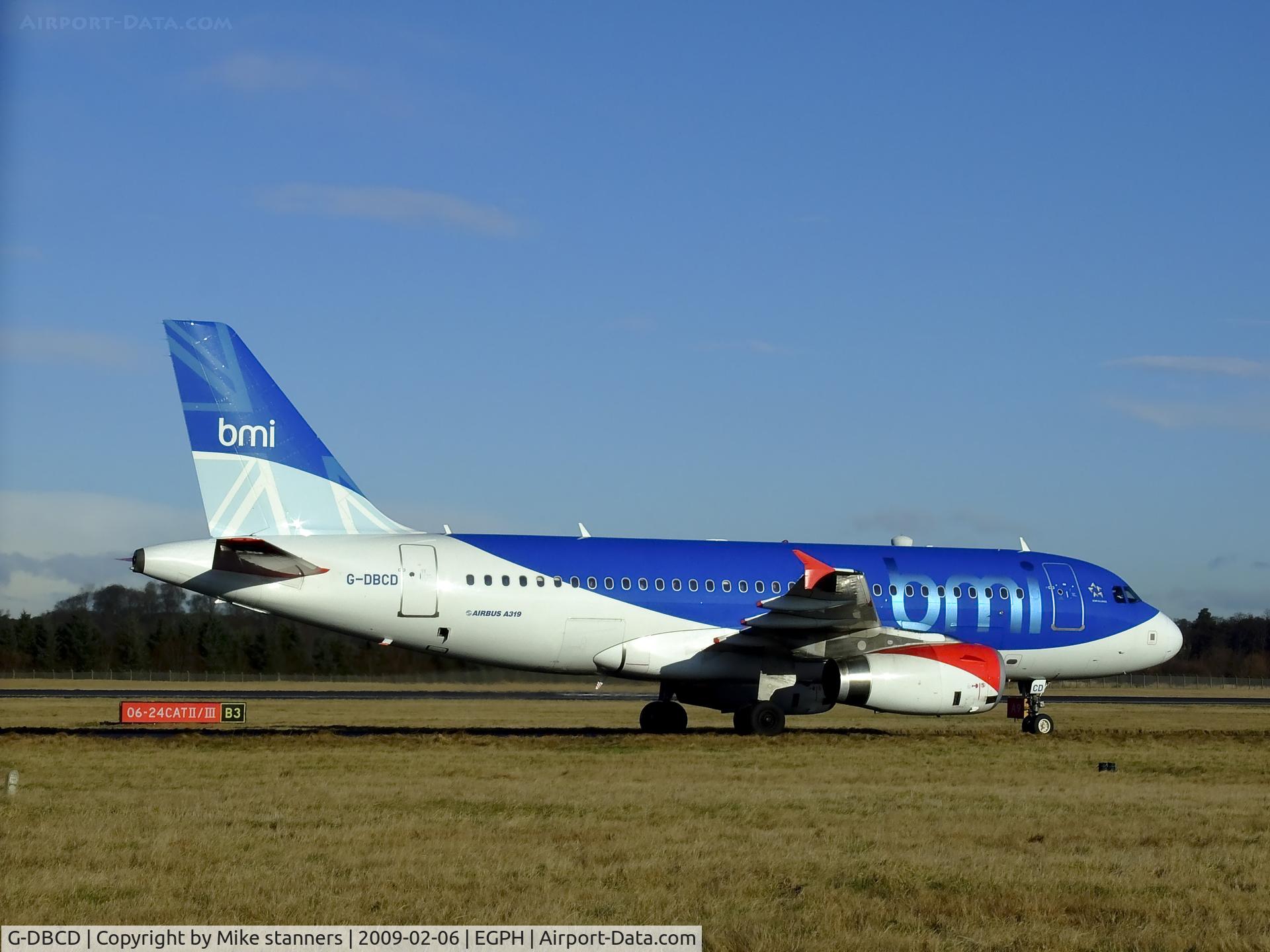 G-DBCD, 2005 Airbus A319-131 C/N 2389, BMI A319 Arrives at EDI from LHR