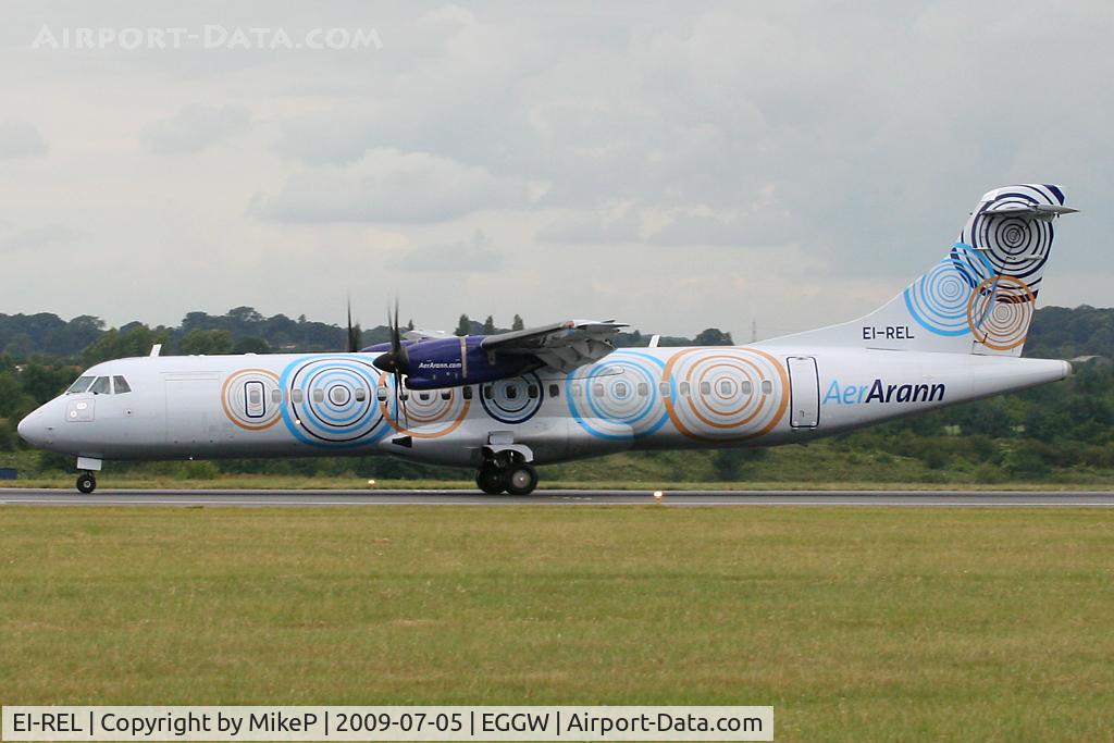 EI-REL, 2007 ATR 72-212A C/N 748, Arriving on Runway 26.