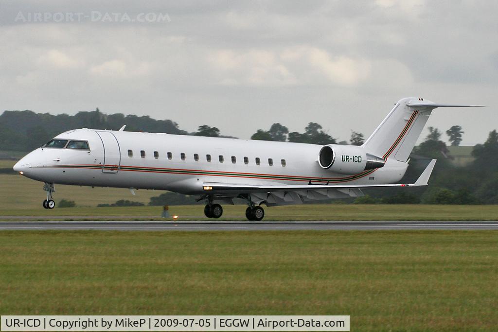 UR-ICD, 2007 Bombardier Challenger 850 (CL-600-2B19) C/N 8072, Landing in just about the worst light conditions of the day.
