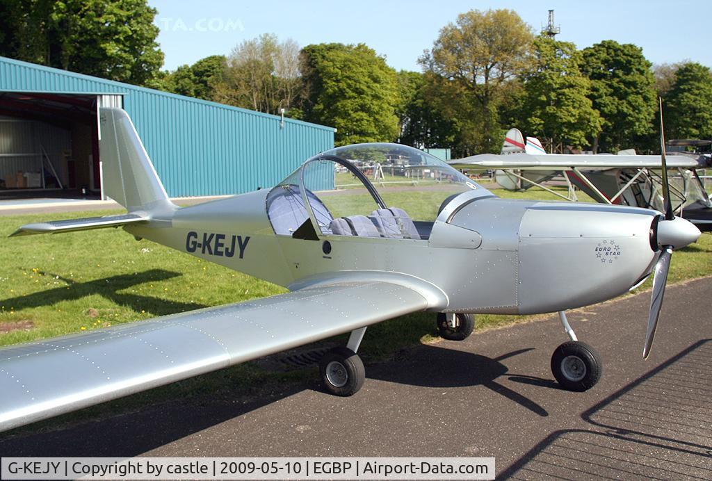 G-KEJY, 2004 Cosmik EV-97 TeamEurostar UK C/N 2017, seen @ Kemble