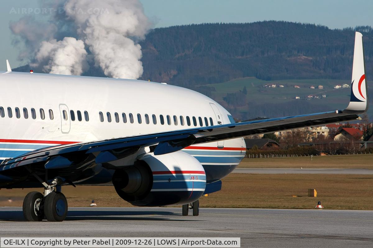 OE-ILX, 2001 Boeing 737-8DR C/N 32777, SZG Wintercharter