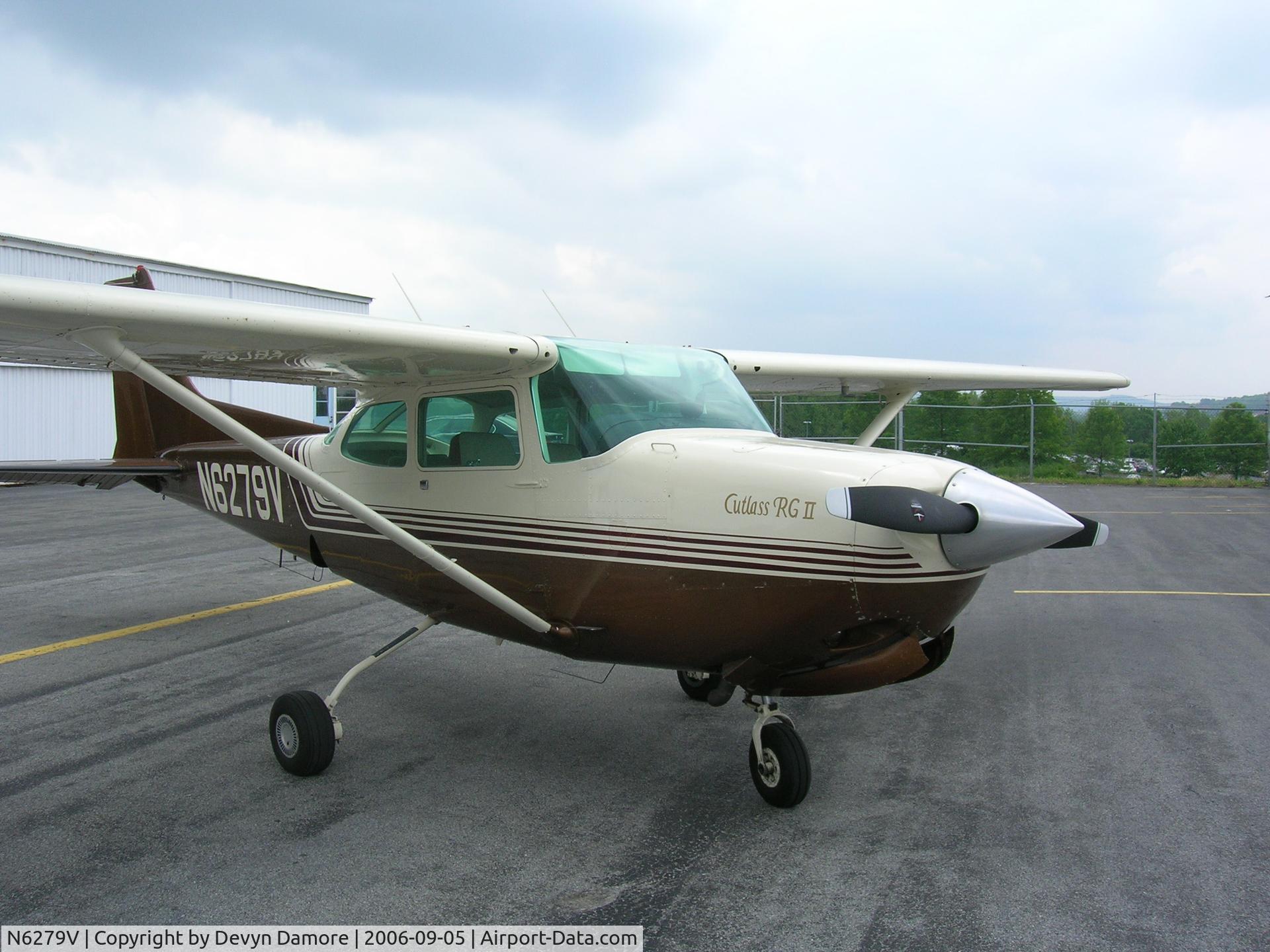 N6279V, 1980 Cessna 172RG Cutlass RG C/N 172RG0605, My first plane.