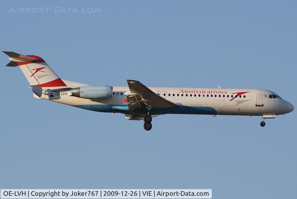 OE-LVH, 1993 Fokker 100 (F-28-0100) C/N 11456, Austrian arrows Fokker F-100