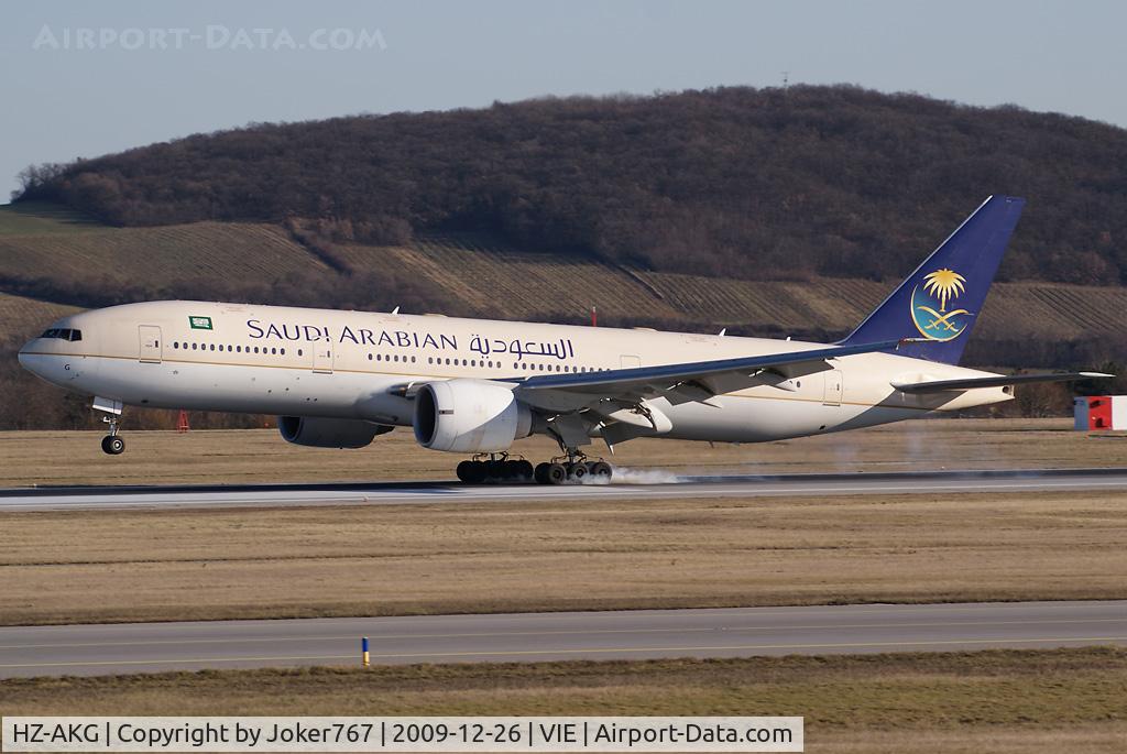 HZ-AKG, 1998 Boeing 777-268/ER C/N 28350, Saudi Arabian Airlines Boeing 777-268(ER)