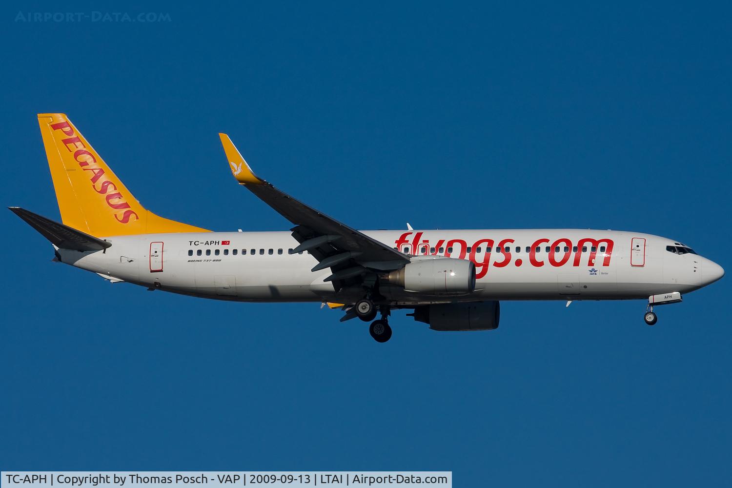 TC-APH, 2001 Boeing 737-8S3 C/N 29250/792, Pegasus Airlines