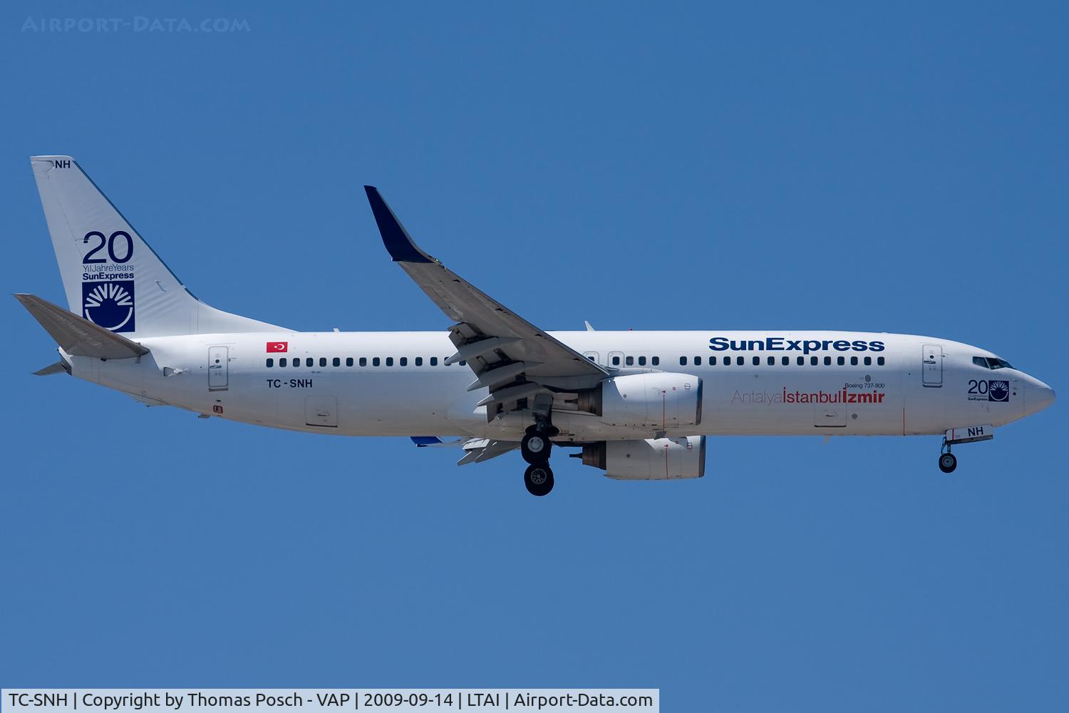 TC-SNH, 2005 Boeing 737-8FH C/N 30826, Sun Express