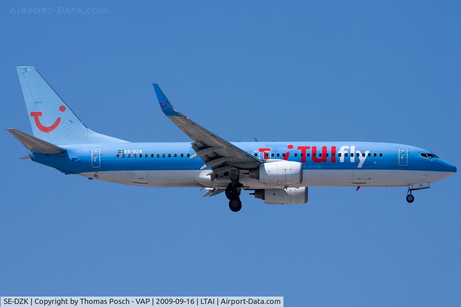 SE-DZK, 2000 Boeing 737-804 C/N 28231, TUIfly Nordic