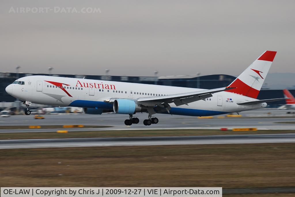 OE-LAW, 1992 Boeing 767-3Z9/ER C/N 26417, Austrian Airlines Boeing 767-3Z9