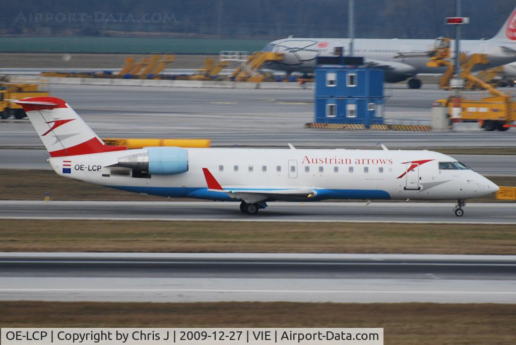 OE-LCP, 2001 Canadair CRJ-200LR (CL-600-2B19) C/N 7480, Austrian arrows Canadair Regional Jet CRJ200LR