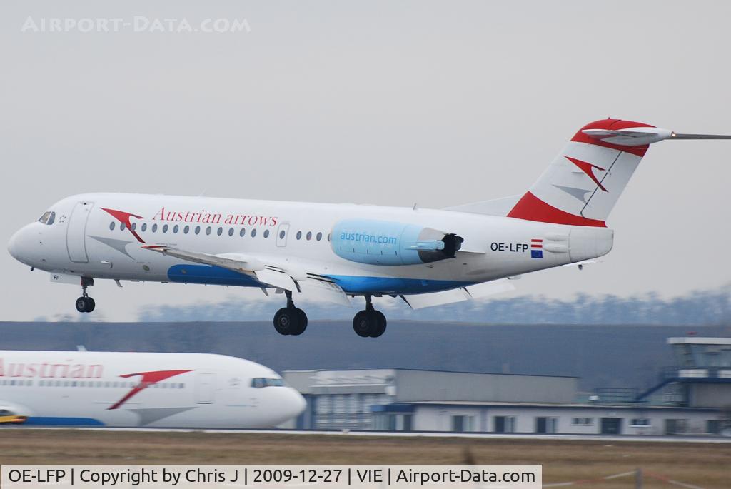 OE-LFP, Fokker 70 (F-28-0070) C/N 11560, Austrian arrows Fokker 70