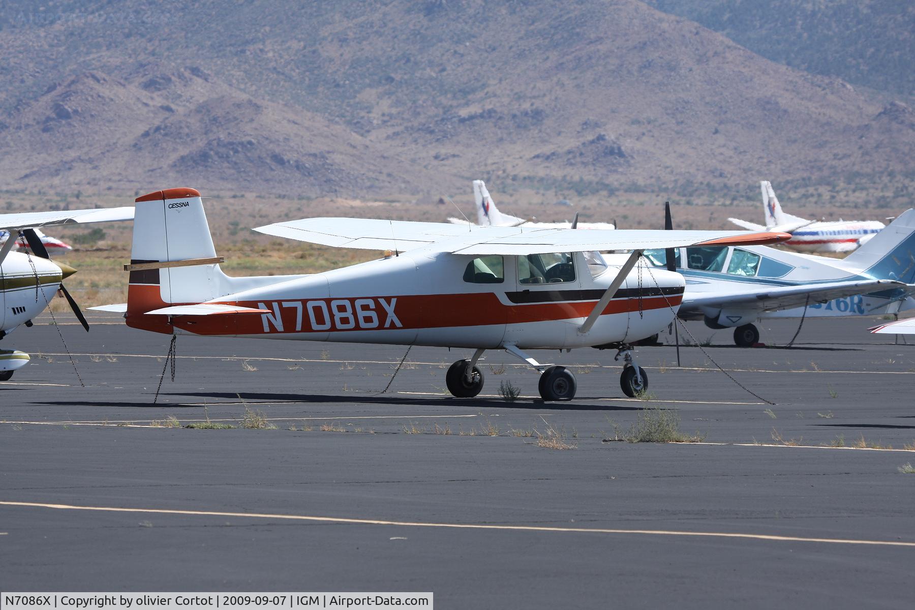 N7086X, 1961 Cessna 150A C/N 15059186, Kingman airport, AZ