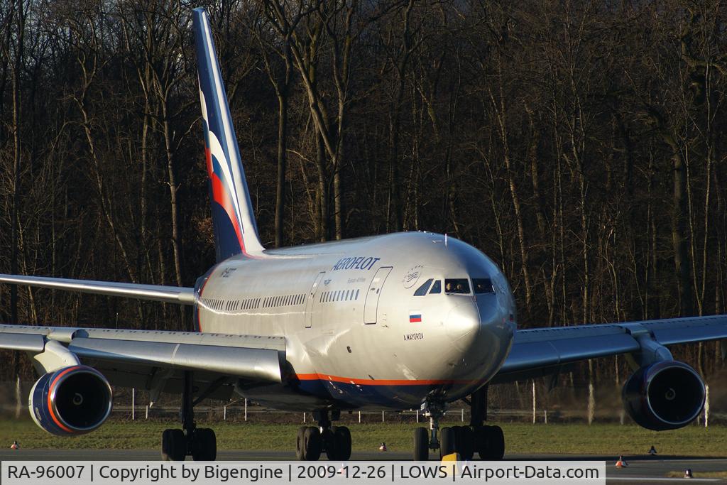 RA-96007, 1992 Ilyushin Il-96-300 C/N 74393201004, RA-96007