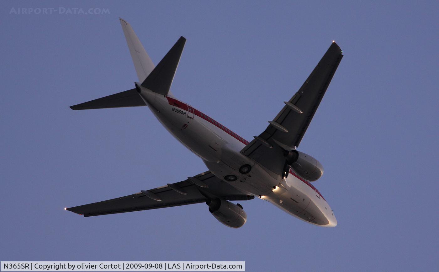 N365SR, Boeing 737-600 C/N 29891, taking off from Las Vegas