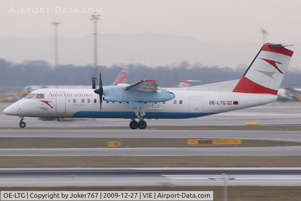 OE-LTG, 1997 De Havilland Canada DHC-8-314Q Dash 8 C/N 438, Austrian arrows De Havilland Canada DHC-8-314Q